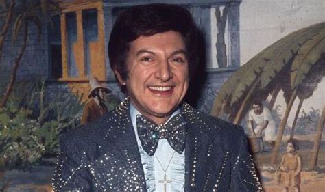 who inherited liberace's fortune.